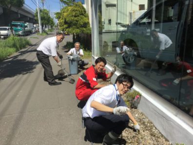 初夏の草むしり大会☆