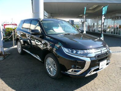 新型アウトランダーＰＨＥＶ！