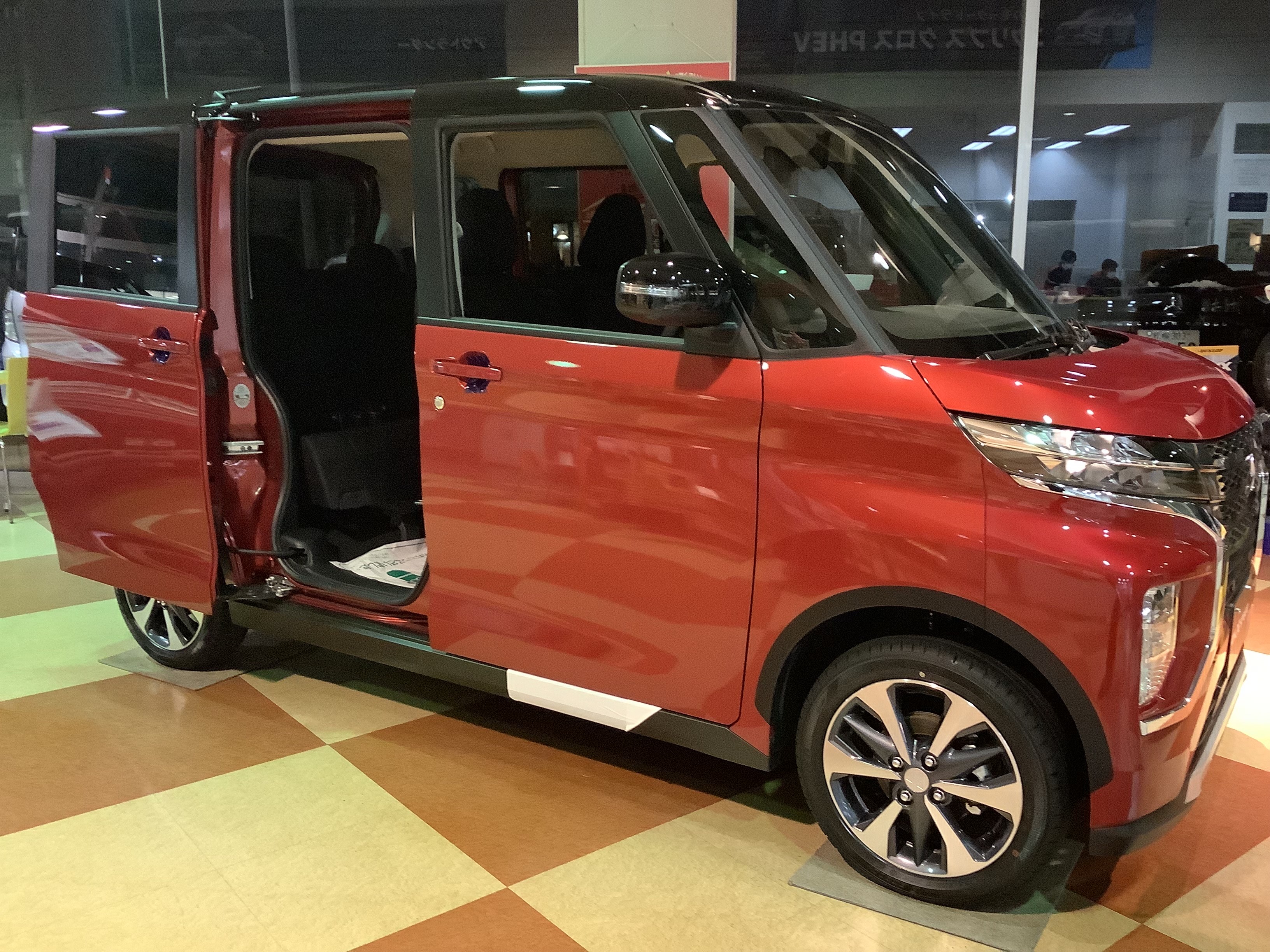 花川店 新たなる展示車 美しくもカッコいい色合い 花川店blog 北海道三菱自動車販売株式会社 札幌及び道央地域の三菱自動車 新車 中古車販売会社 花川店 新たなる展示車 美しくもカッコいい色合い 花川店blog 北海道三菱自動車販売株式会社 札幌及び道央地域の三菱自動車 新車 中古車販売会社