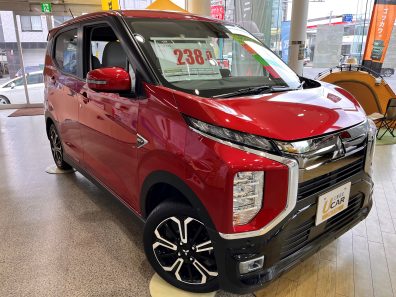 オススメ中古車　☆ekクロスEV☆