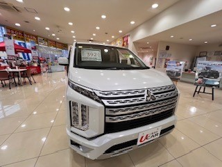 デリカD:5中古車　ショールームに登場！！